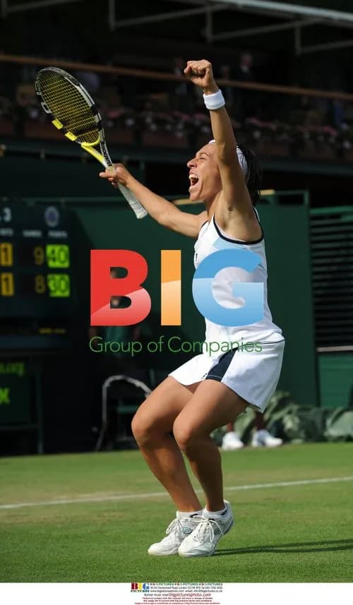 Francesca Schiavone celebrates Wimbledon win
