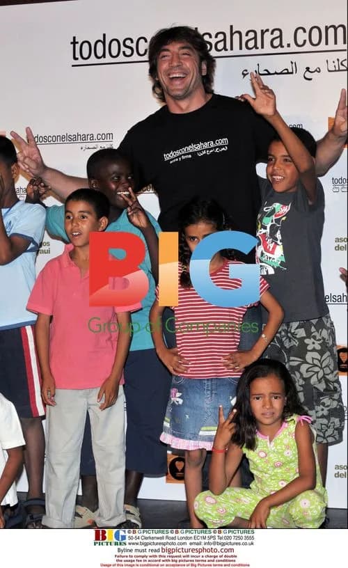 Javier Bardem Hosts Saharawi Children's Charity Concert