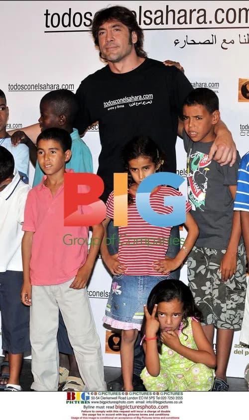 Javier Bardem Hosts Saharawi Children's Concert