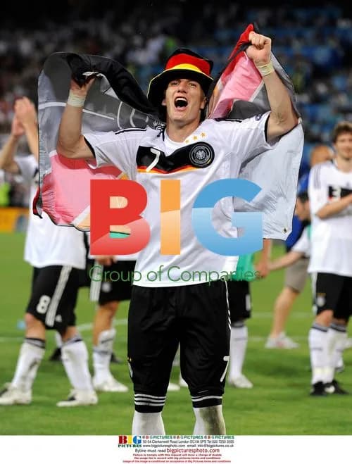 Bastian Schweinsteiger celebrates equaliser