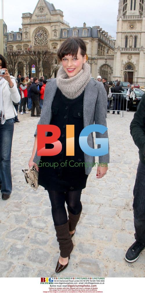 Milla Jovovich at Louis Vuitton AW 2008 Show