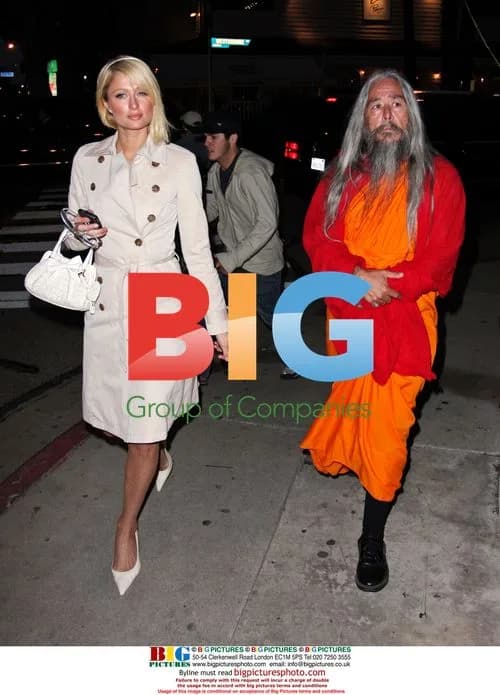 Paris Hilton with Holy Man Shopping