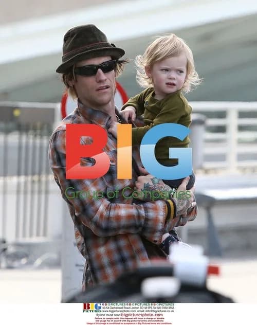 Perry Farrell departs LAX with family