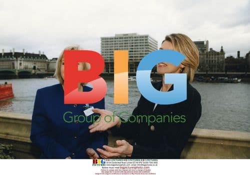 Carol Barnes and Selina Scott at 1998 Securicor event