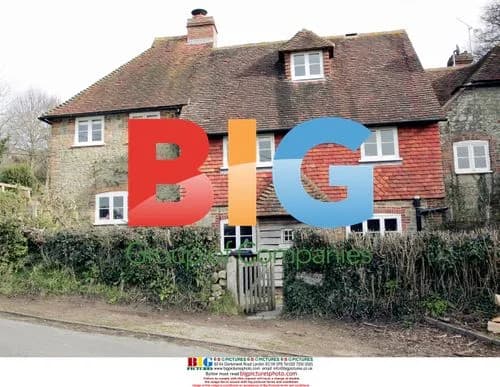 Billie Piper and Laurance Fox's Country Cottage