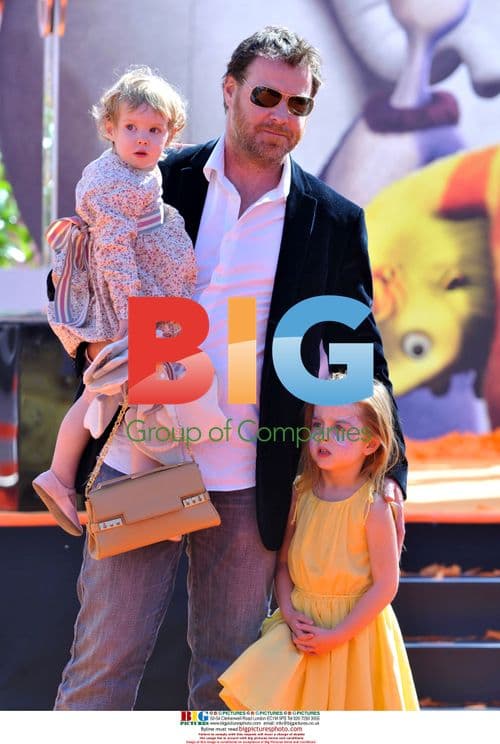 Chris Henchy & Daughters at "Horton Hears a Who!" Premiere