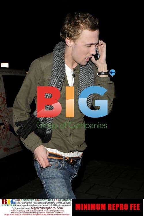 Emma Watson's Mystery Man Arrives at Hotel