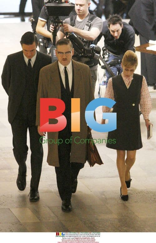 Richard Curtis Directs "The Boat That Rocked"