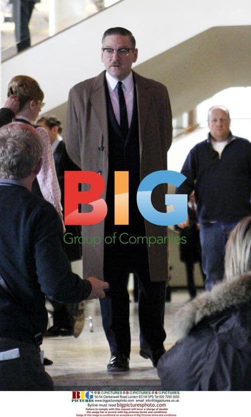 Richard Curtis Directs "The Boat That Rocked"