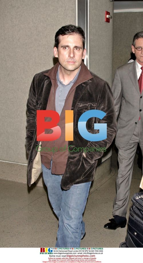 Steve Carell Arrives at LAX with Entourage