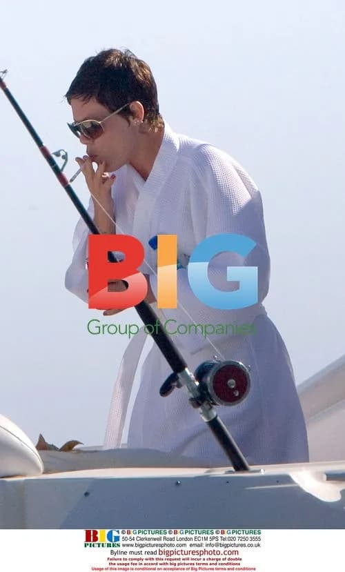 Pink Vacations Alone on Yacht in Mexico