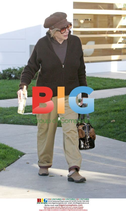 Shirley MacLaine's "wild" day in Malibu