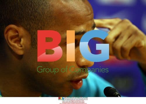 Thierry Henry and Frank Rijkaard at Barcelona training