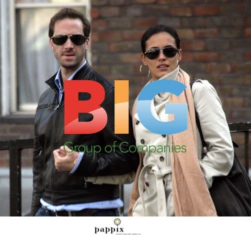 Joesph Fiennes and Girlfriend Maria Dolores Dieguez Walking in London