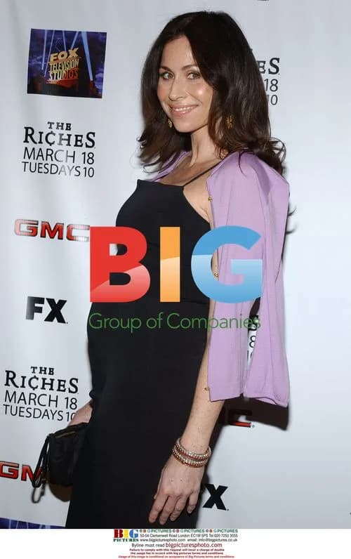 Minnie Driver at The Riches Season 2 Premiere