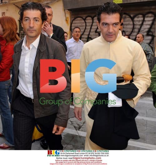 Antonio Banderas and Melanie Griffith with his mother