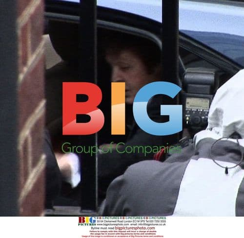 Sir Paul McCartney leaves court after divorce