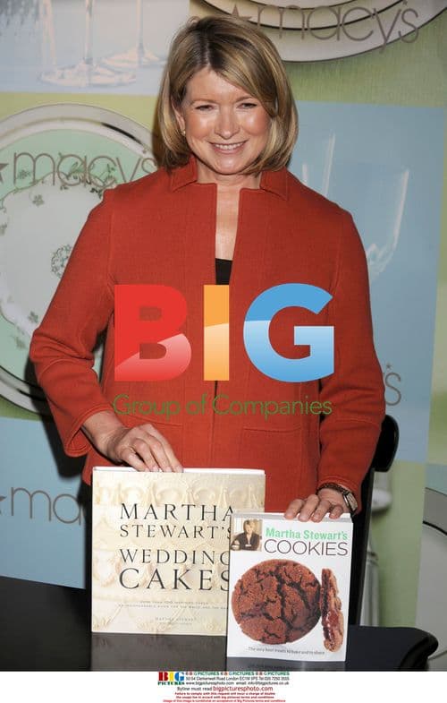 Martha Stewart signs new book, opens Macy's Flower Show