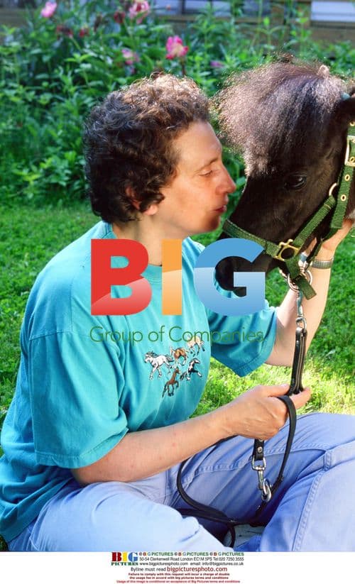 Blind Woman Tries Miniature Guide Pony