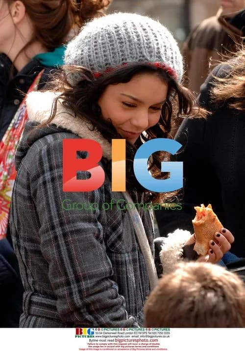 Vanessa Hudgens and Gaelan Connell film 'Will' in NYC
