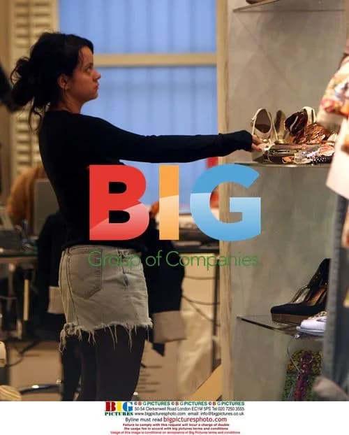 Lily Allen shopping at River Island