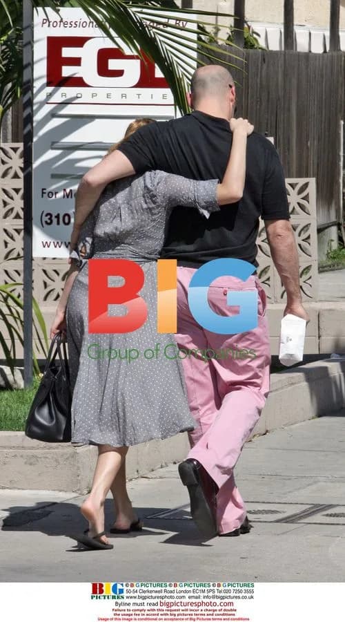 Billy Zane and Kelly Brook at Le Pain Quotidien