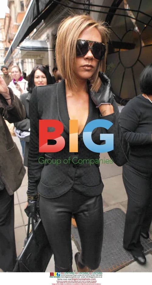 Victoria Beckham Leaving London Restaurant