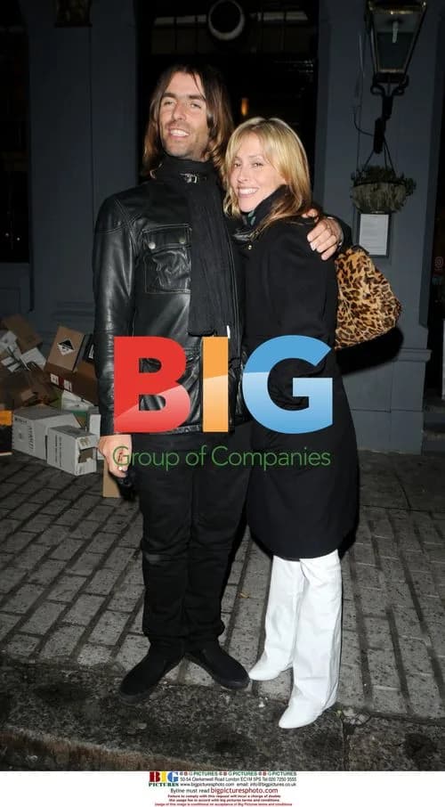 Liam Gallagher and Nicole Appleton Leave Pub