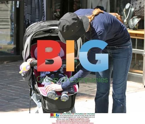 Marcia Cross and Daughter Shop