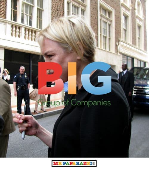 Renee Zellweger Receives Key to Greenville, SC