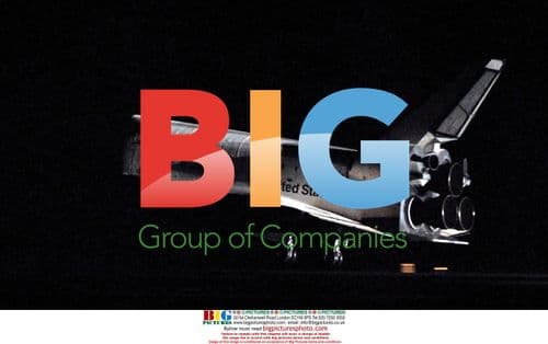 Endeavour Lands at Kennedy Space Centre