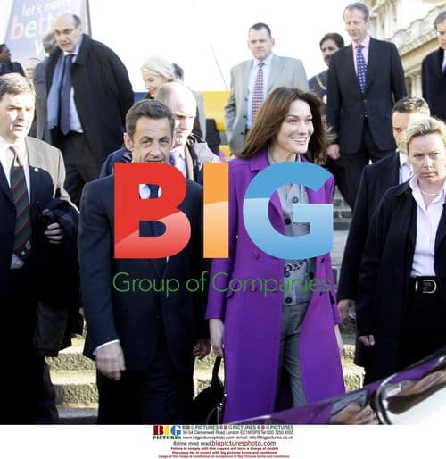 Sarkozy Honors Ellen MacArthur in UK