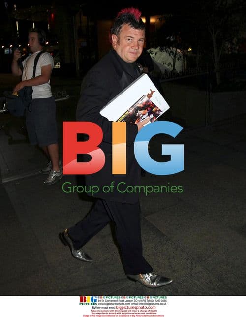 Darryn Lyons leaves Sydney building after Diana inquest