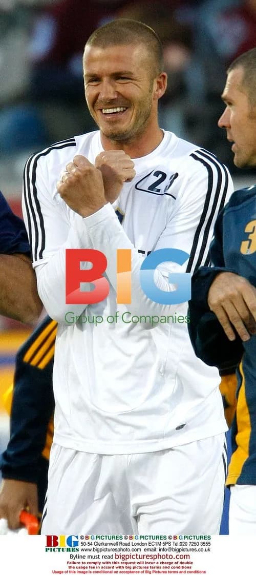 David Beckham warm ups with Galaxy
