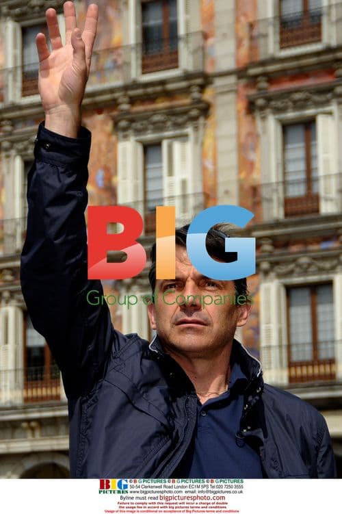 Tennis players tour Madrid old town