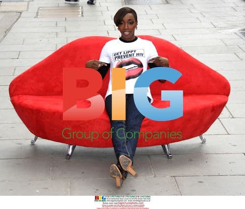 Estelle Launches 'Get Lippy' At The Body Shop