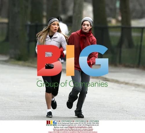 Kate Hudson and Anne Hathaway film 'Bride Wars'