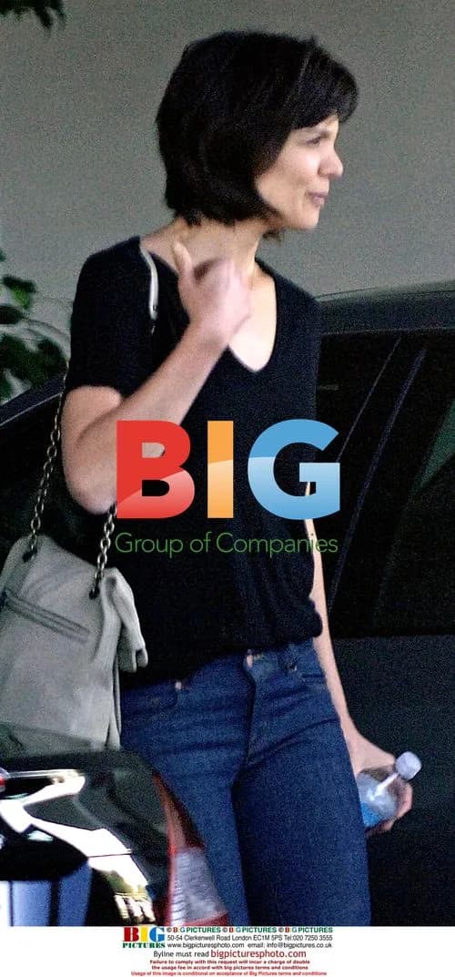 Katie Holmes Shopping in LA