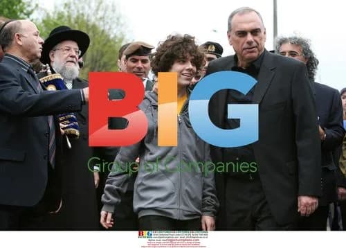 Avram Grant and family at Holocaust march