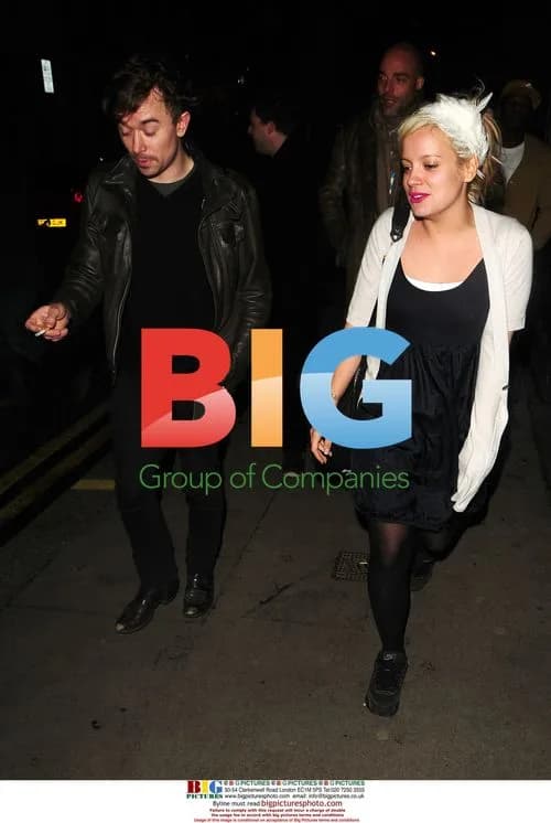 Lily Allen out for party with two men