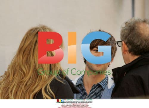 Blake Lively, Chace Crawford, and Sam Robards film 'Gossip Girl'