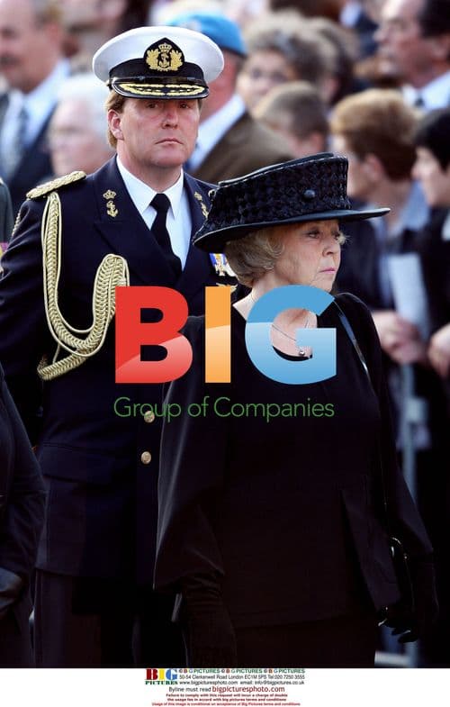 Dutch Royal Family at National Commemoration