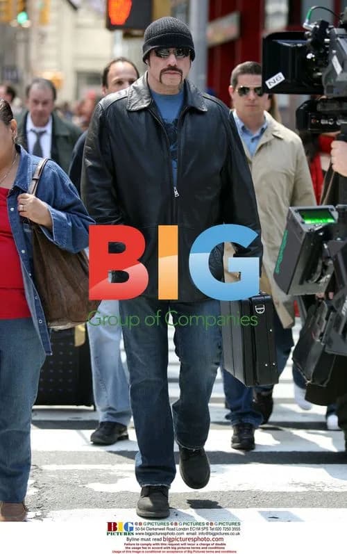 John Travolta films 'The Taking of the Pelham 123'