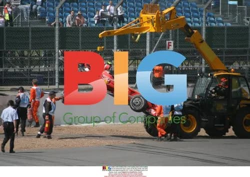 Felipe Massa Crashes at British GP Practice