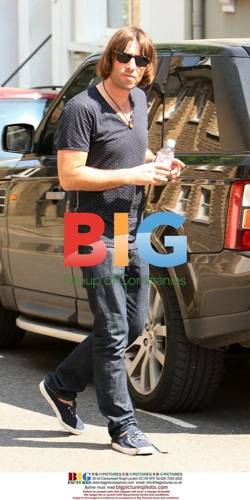Liam Gallagher Rocks New Look in London