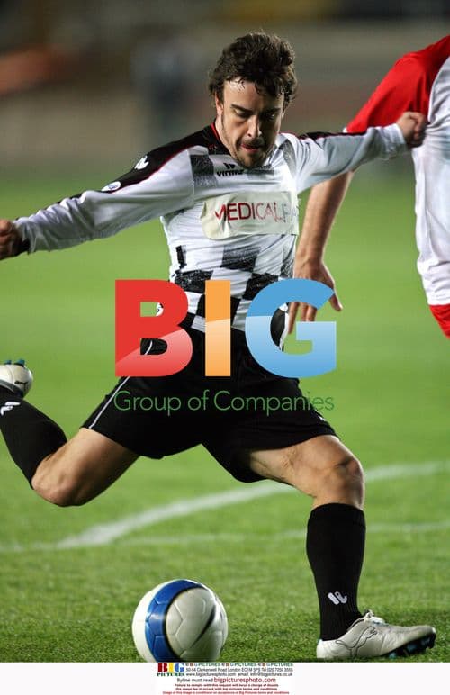 Fernando Alonso and Sebastian Vettel in Charity Match