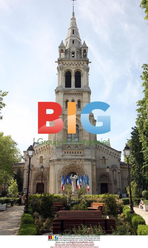 Wedding of Jeanne Marie Martin and Gurvan Rallon