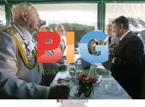 Ukraine President Yushchenko at WWII Museum in Kiev