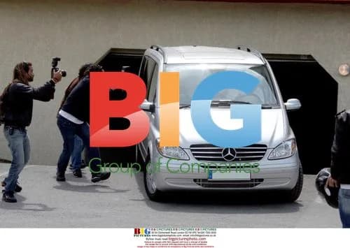 Angelina Jolie and family visit hospital, Grasse