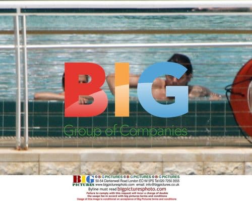 Jennifer Aniston and John Mayer in Miami